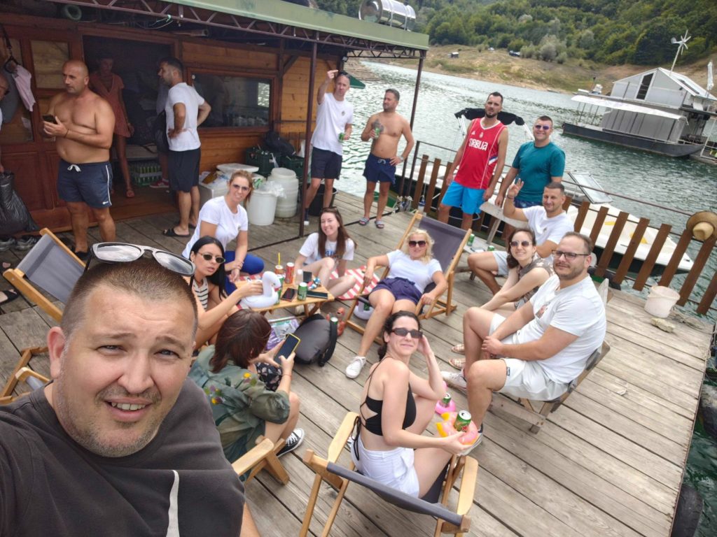 Team Buildings